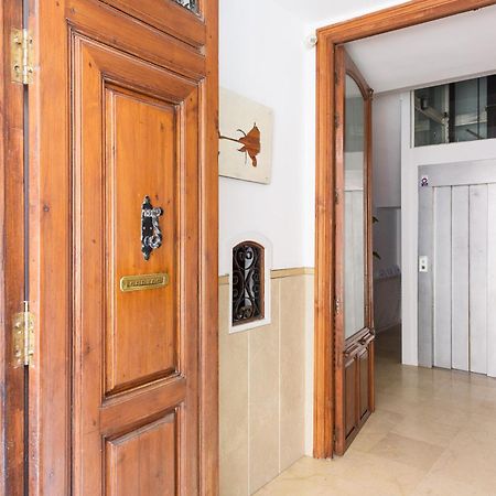 Trinidad Grund Centro Apartment Малага Екстериор снимка