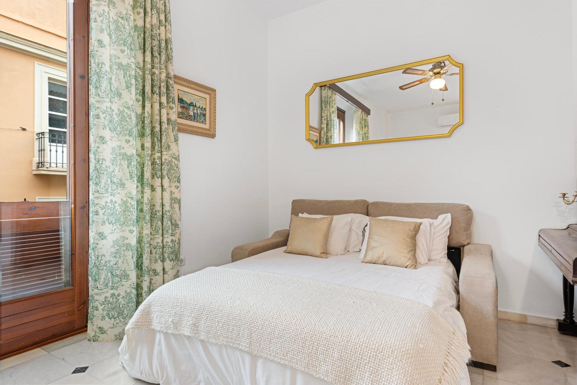 Trinidad Grund Centro Apartment Малага Екстериор снимка